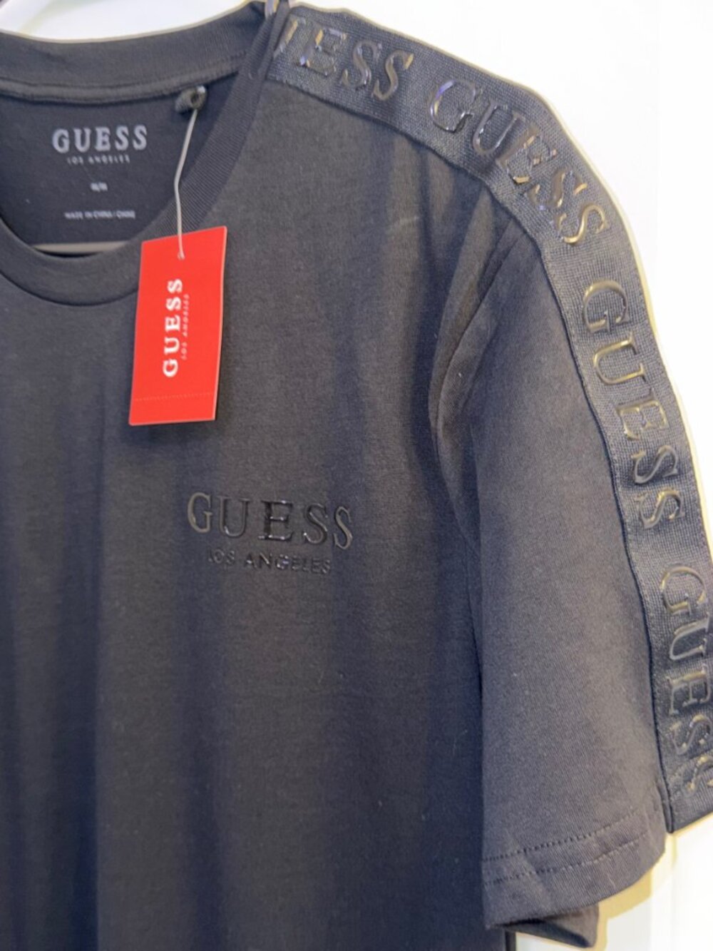 Guess Paxx Ian Tape Crew T-Shirt Mens Jet Black Logo Tape Tee T6GI54K8502 M - Picture 3 of 8